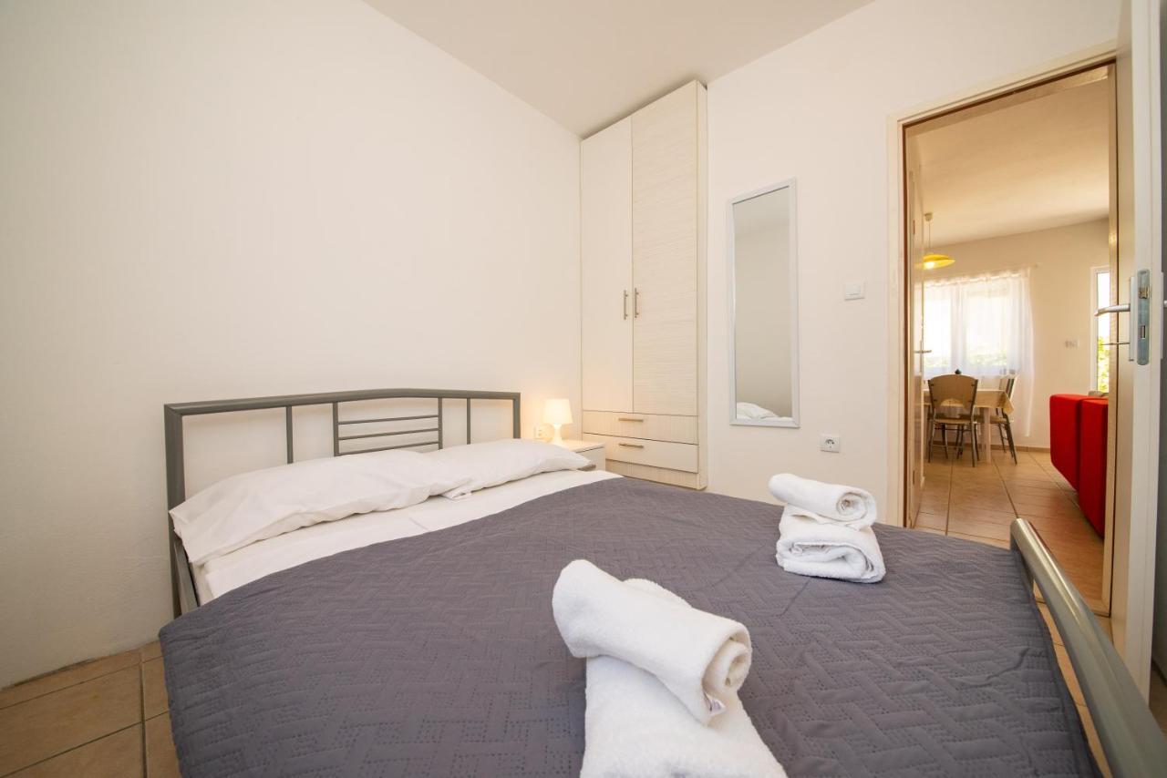 Apartmani Manita Paklenica Seline Exterior photo