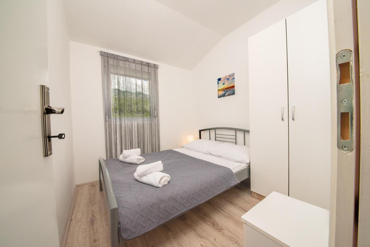 Apartmani Manita Paklenica Seline Exterior photo