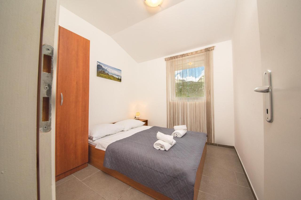 Apartmani Manita Paklenica Seline Exterior photo